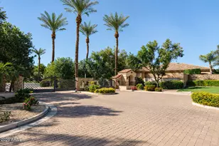 2438 S Peacock Pl, Chandler, AZ 85286 - Photo 92