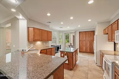 28059 N 123rd Lane, Peoria, AZ 85383 - Photo 8