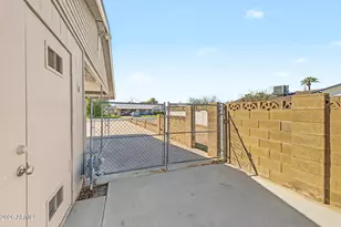 1037 N 74th St, Scottsdale, AZ 85257 - Photo 24