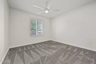 19236 N 22nd Lane, Phoenix, AZ 85027 - Photo 22