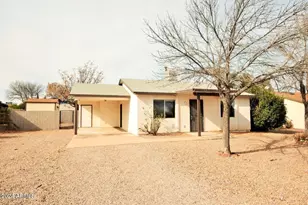 105 Buckskin Dr, Huachuca City, AZ 85616 - Photo 2