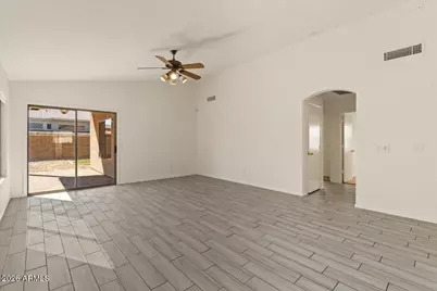 8575 W Rue De Lamour --, Peoria, AZ 85381 - Photo 32