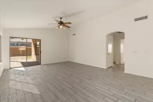 8575 W Rue De Lamour, Peoria, AZ 85381 - Photo 32
