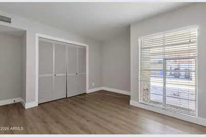 822 E Fern Drive S, Phoenix, AZ 85014 - Photo 14
