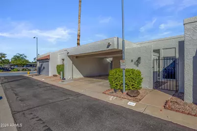 822 E Fern Drive S, Phoenix, AZ 85014 - Photo 1