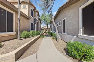 1024 E Frye Rd, Phoenix, AZ 85048 - Photo 4
