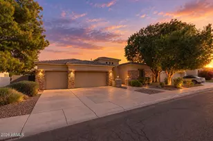462 W Carob Dr, Chandler, AZ 85248 - Photo 1