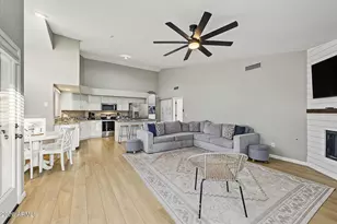 19942 N 78th Ln, Glendale, AZ 85308 - Photo 10