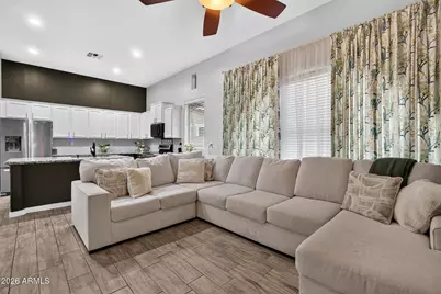 15216 W Windrose Drive, Surprise, AZ 85379 - Photo 10
