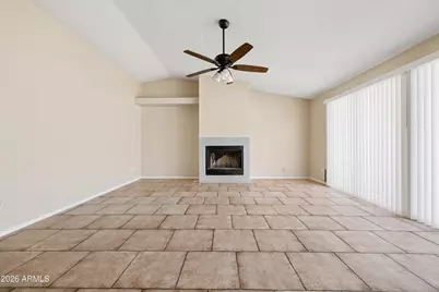 8202 W Highland Avenue, Phoenix, AZ 85033 - Photo 12