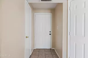 8202 W Highland Ave, Phoenix, AZ 85033 - Photo 4