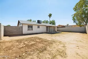 8202 W Highland Ave, Phoenix, AZ 85033 - Photo 24