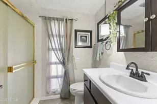 9321 W Briarwood Cir, Sun City, AZ 85351 - Photo 32