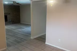 5010 E Laurel Ln, Scottsdale, AZ 85254 - Photo 6