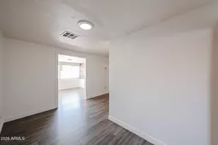 934 E Whitton Ave, Phoenix, AZ 85014 - Photo 10