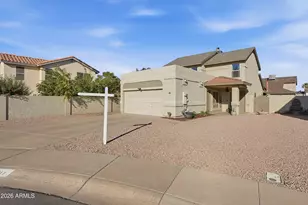 743 N Valencia Pl, Chandler, AZ 85226 - Photo 1