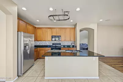 1093 S 220th Drive, Buckeye, AZ 85326 - Photo 10