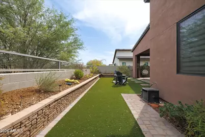 930 E Paseo Way, Phoenix, AZ 85042 - Photo 26