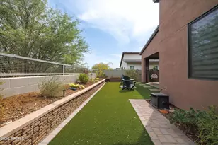 930 E Paseo Way, Phoenix, AZ 85042 - Photo 26