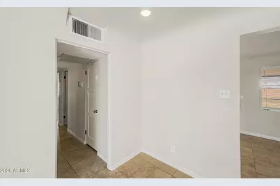 3621 N 21st Drive, Phoenix, AZ 85015 - Photo 18