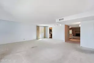 4261 E Yawepe St, Phoenix, AZ 85044 - Photo 6