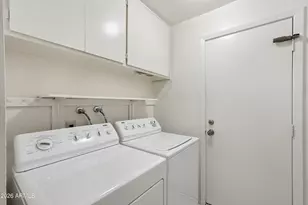 4261 E Yawepe St, Phoenix, AZ 85044 - Photo 32