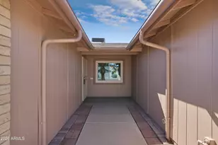 4261 E Yawepe St, Phoenix, AZ 85044 - Photo 4