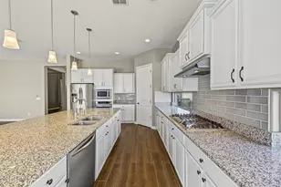 9267 W Denton Ln, Glendale, AZ 85305 - Photo 16