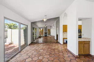 4237 E Sandia St, Phoenix, AZ 85044 - Photo 8