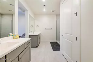 2121 W Sonoran Desert Dr, Phoenix, AZ 85085 - Photo 18