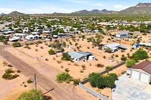 2582 W Smoketree St, Apache Junction, AZ 85120 - Photo 36