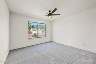 3061 W Country Club Terrace, Phoenix, AZ 85027 - Photo 24