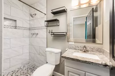 2344 W Mitchell Drive, Phoenix, AZ 85015 - Photo 20