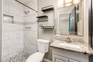 2344 W Mitchell Dr, Phoenix, AZ 85015 - Photo 20
