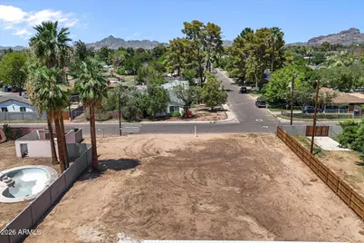 3823 E Palm Lane #B, Phoenix, AZ 85008 - Photo 1