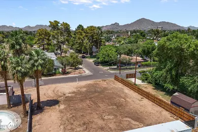 3823 E Palm Lane #B, Phoenix, AZ 85008 - Photo 2