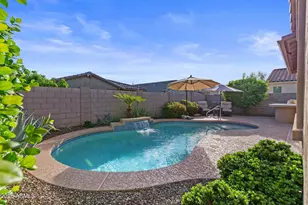609 E Pasaro Dr, Phoenix, AZ 85085 - Photo 4
