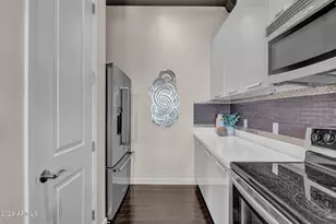 1 E Lexington Ave, Phoenix, AZ 85012 - Photo 12