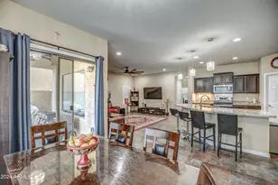 2015 W Davis Rd, Phoenix, AZ 85023 - Photo 18