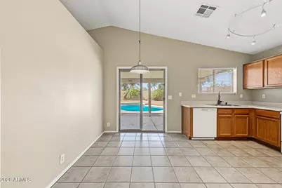 16758 N 158th Avenue, Surprise, AZ 85374 - Photo 10