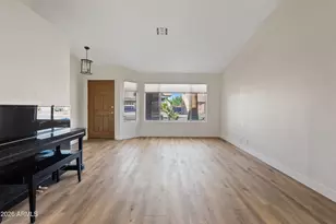 1021 E Linda Ln, Gilbert, AZ 85234 - Photo 12