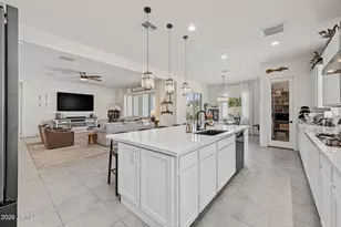 18418 W Medlock Dr, Litchfield Park, AZ 85340 - Photo 20