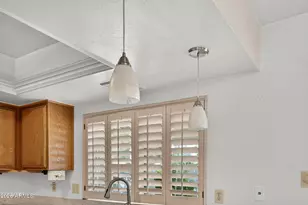 2002 W Summit Pl, Chandler, AZ 85224 - Photo 10