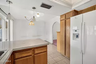 2002 W Summit Pl, Chandler, AZ 85224 - Photo 14