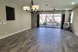 21977 N 97th Glen, Peoria, AZ 85383 - Photo 4