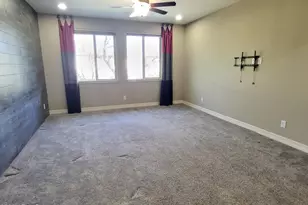 21977 N 97th Glen, Peoria, AZ 85383 - Photo 16