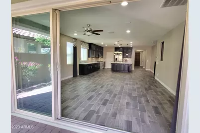 21977 N 97th Glen, Peoria, AZ 85383 - Photo 6