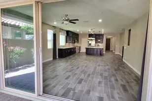 21977 N 97th Glen, Peoria, AZ 85383 - Photo 6