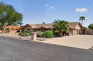 5003 W Fallen Leaf Ln, Glendale, AZ 85310 - Photo 8