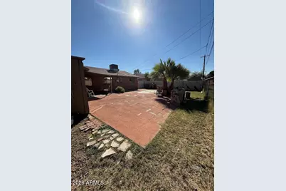 2736 W Lawrence Road W, Phoenix, AZ 85017 - Photo 22